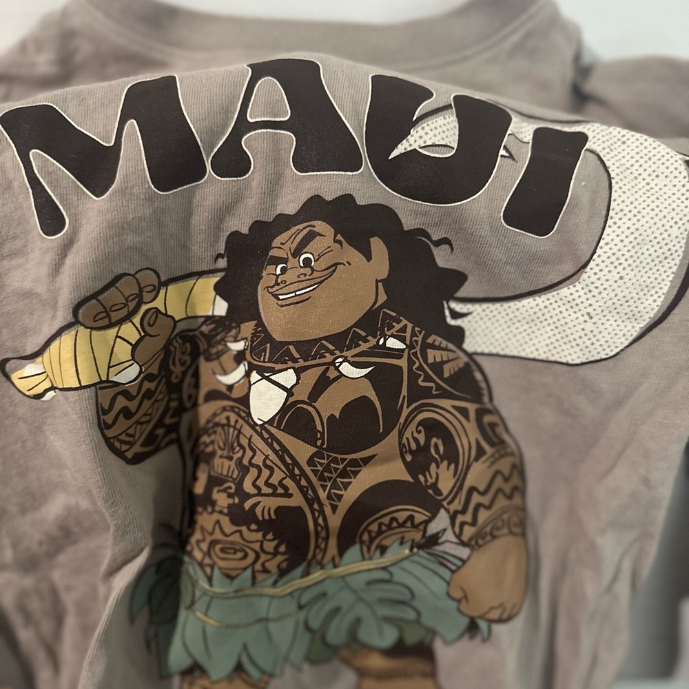 Maui Graphic T-Shirt